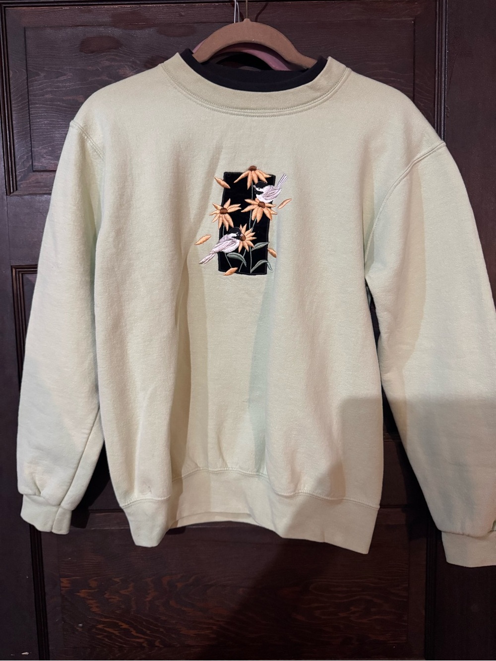 Vintage Top Stitch Crewneck Sweatshirt with Birds & Flowers